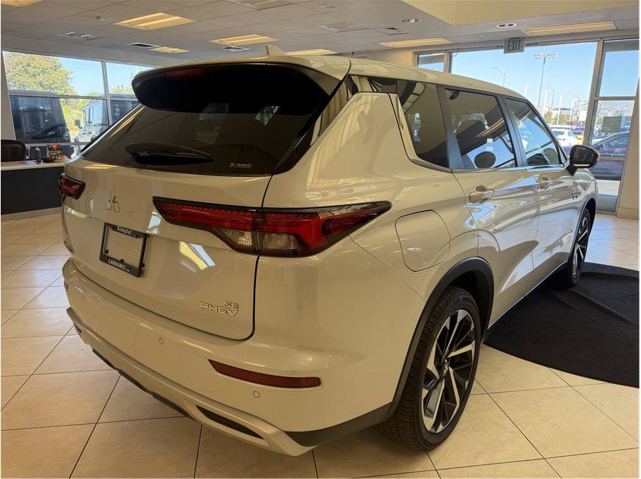 Used 2025 Mitsubishi Outlander Ralliart AWD/4WD image 5