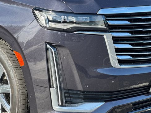 Certified 2024 Cadillac Escalade Premium Luxury Platinum AWD/4WD image 48