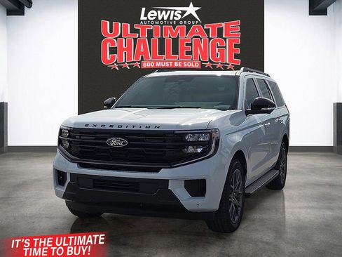 New 2026 Ford Expedition Platinum w/ Stealth Appearance Package image 1