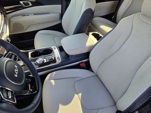 New 2026 Kia Carnival SX Prestige image 22