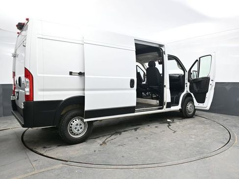 Used 2025 RAM ProMaster 2500 w/ Convenience Group FWD image 42