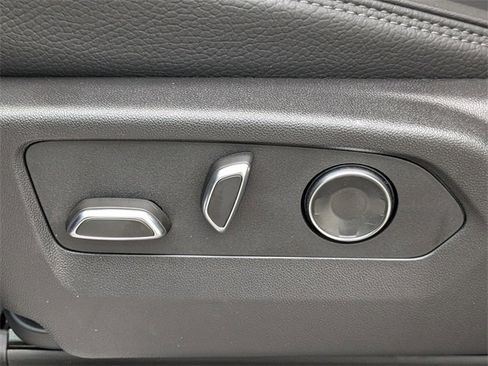 New 2025 GMC Sierra 2500 Denali w/ Denali Reserve Package image 21