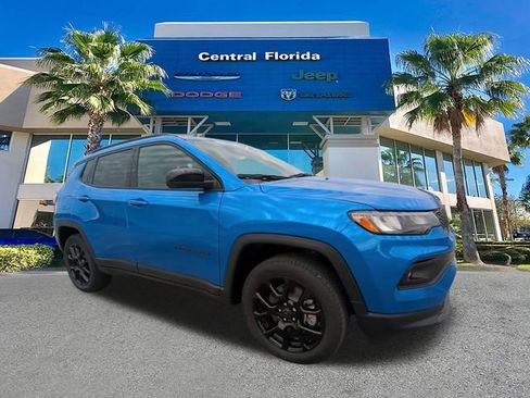 New 2026 Jeep Compass Latitude image 2
