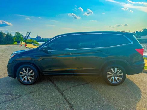 Used 2019 Honda Pilot EX-L image 4
