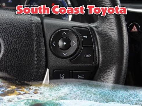 Used 2018 Toyota Corolla XSE image 36