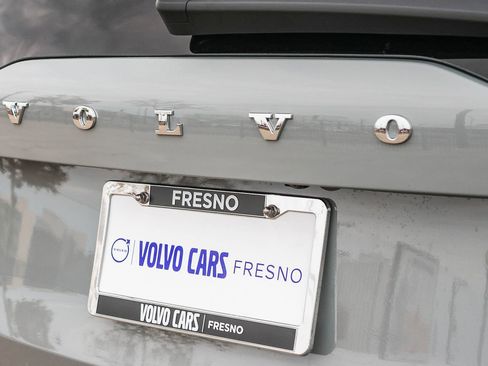 New 2026 Volvo XC90 T8 Ultra w/ Protection Package Premier image 13