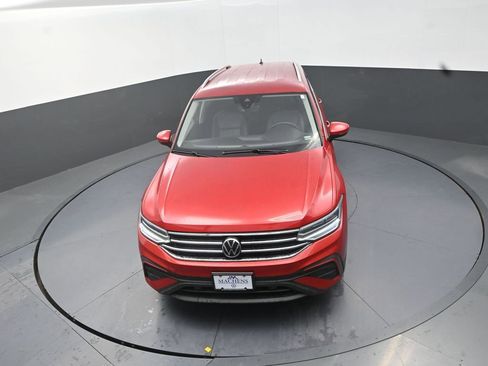 Used 2023 Volkswagen Tiguan SE FWD image 14