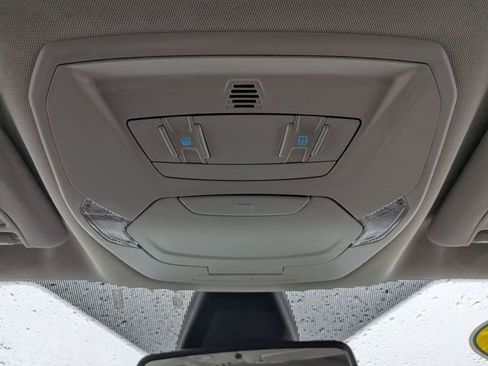 Used 2019 Ford Escape Titanium AWD/4WD image 13