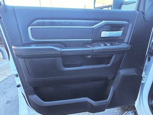 Used 2024 RAM 2500 Big Horn image 27