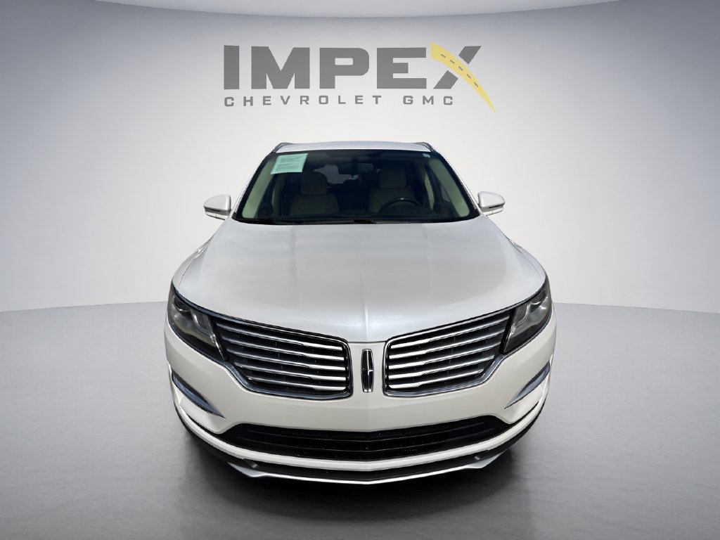 Used 2015 Lincoln MKC FWD w/ Equipment Group 101A Select image 8