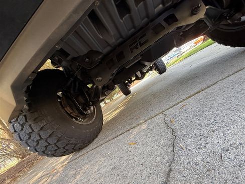 Used 2017 Chevrolet Silverado 2500 LTZ image 83