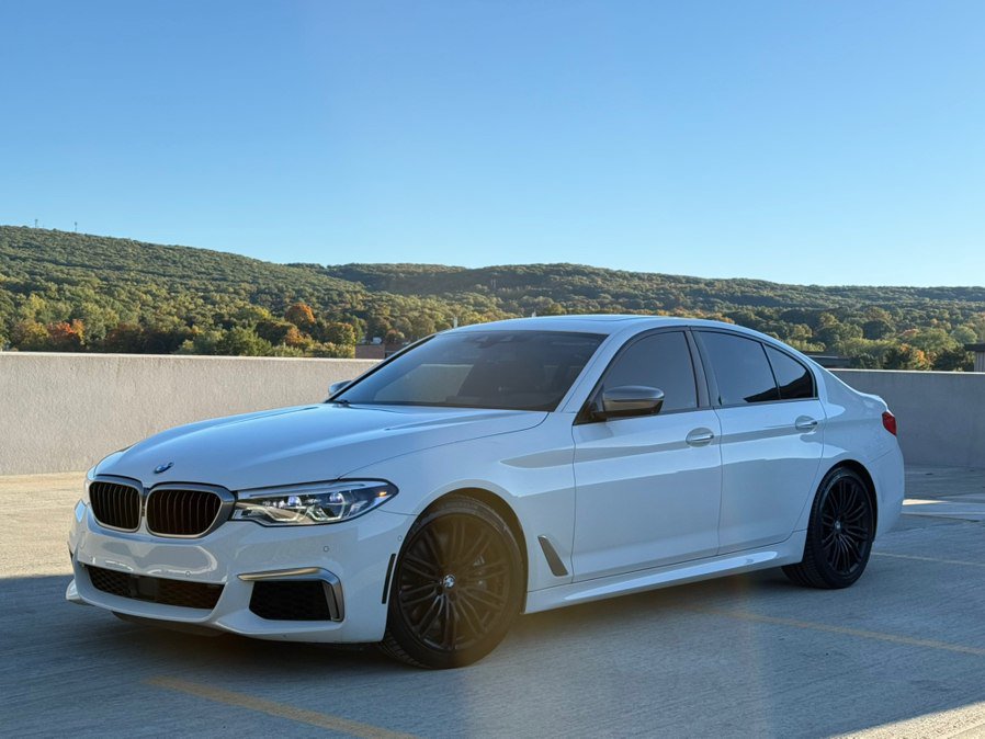 Used 2018 BMW M550i xDrive AWD/4WD image 1