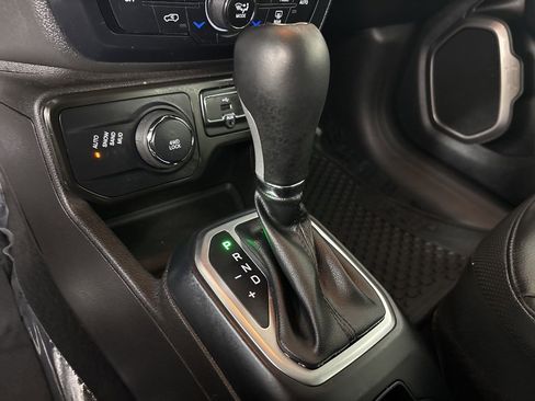 Used 2023 Jeep Renegade Limited w/ Sun/Sound Group image 19