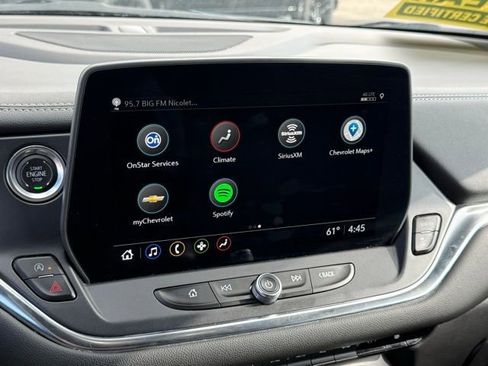 Used 2025 Chevrolet Blazer LT FWD image 34