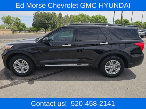 Used 2023 Ford Explorer XLT w/ Equipment Group 202A RWD image 2