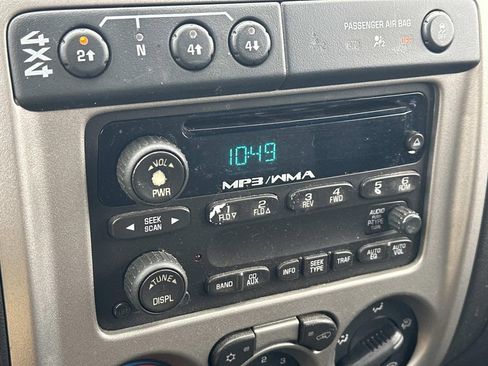 Used 2012 Chevrolet Colorado W/T image 23