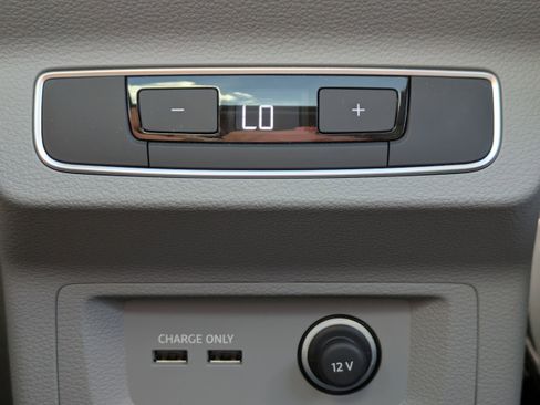 Used 2025 Audi Q5 e Premium Plus image 14