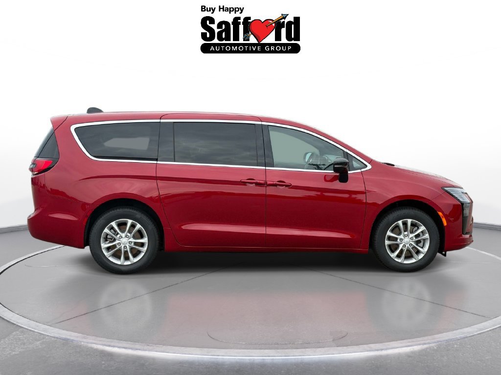 New 2027 Chrysler Pacifica Select AWD/4WD image 19