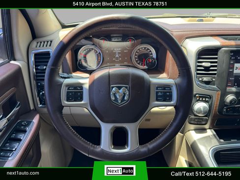 Used 2018 RAM 1500 Laramie w/ Convenience Group AWD/4WD image 21