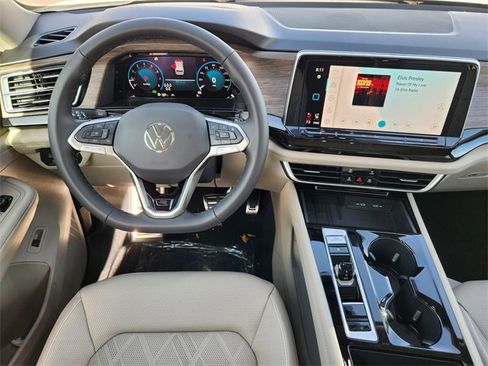 New 2026 Volkswagen Atlas SEL Premium R-Line image 26