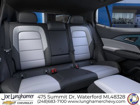 New 2026 Chevrolet Equinox EV LT FWD image 29