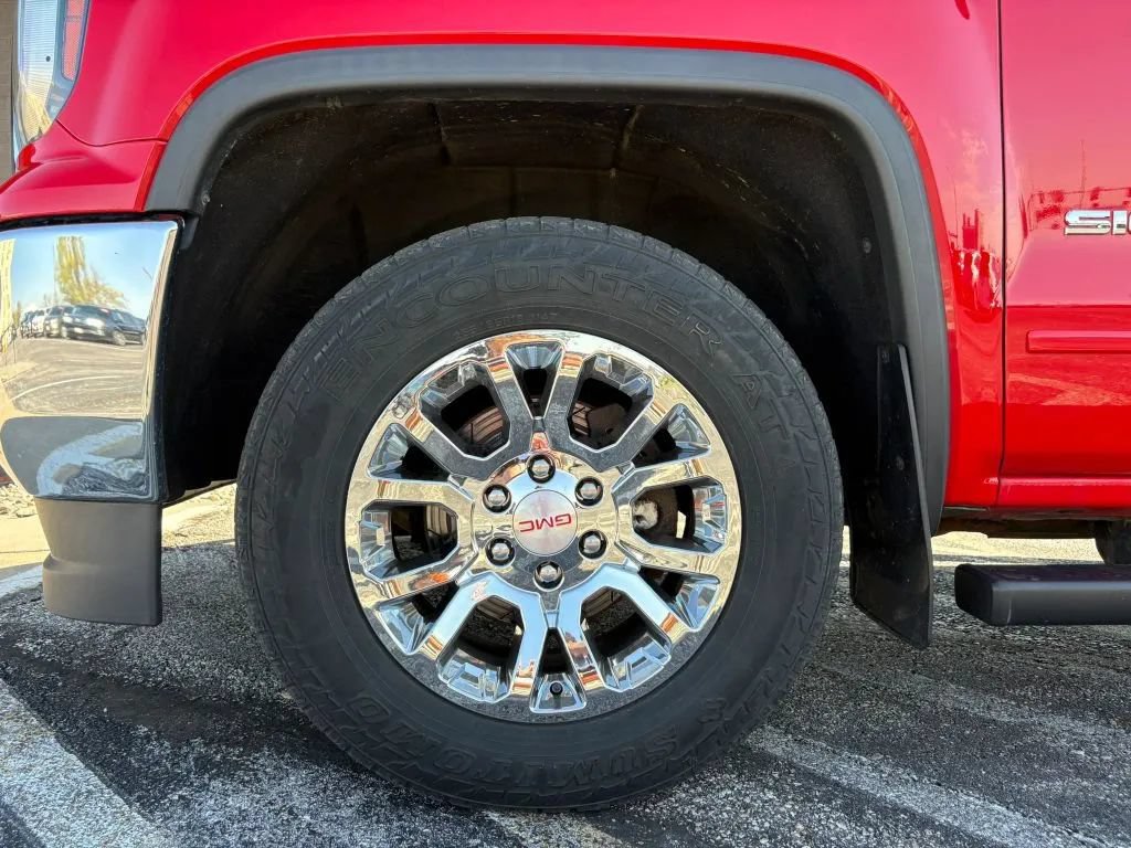 Used 2017 GMC Sierra 1500 SLE w/ SLE Value Package AWD/4WD image 24