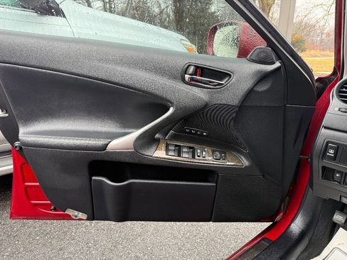 Used 2013 Lexus IS 250 AWD w/ Luxury Plus Pkg Value Edition image 15