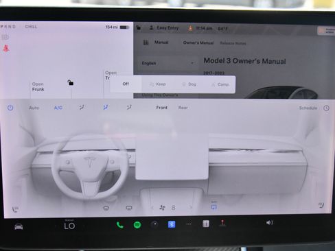 Used 2020 Tesla Model 3 Standard Range RWD image 23