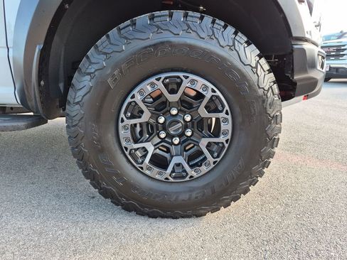 Used 2026 Ford F150 Raptor w/ Equipment Group 803A Raptor R AWD/4WD image 15