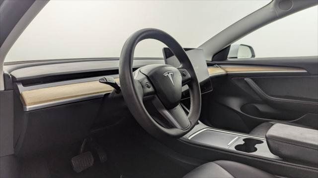 Used 2023 Tesla Model 3 Standard Range RWD image 23