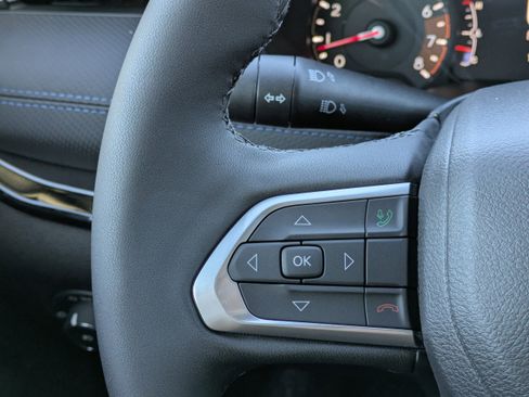 New 2026 Jeep Compass Latitude w/ Sun and Sound Group image 29