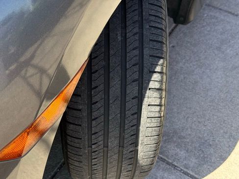 Used 2018 Honda Civic LX image 11