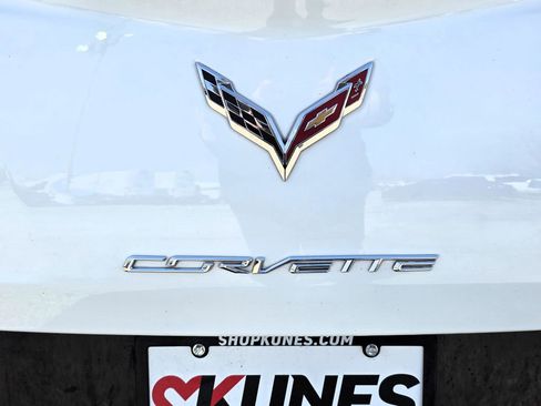 Used 2014 Chevrolet Corvette Stingray Convertible w/ 2LT Preferred Equipment Group image 23