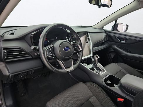 Used 2023 Subaru Outback Premium AWD/4WD image 9