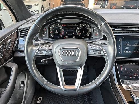 Used 2021 Audi Q7 2.0T Premium w/ Convenience Package AWD/4WD image 19