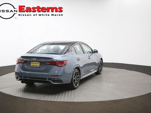Used 2024 Nissan Sentra SR FWD image 38