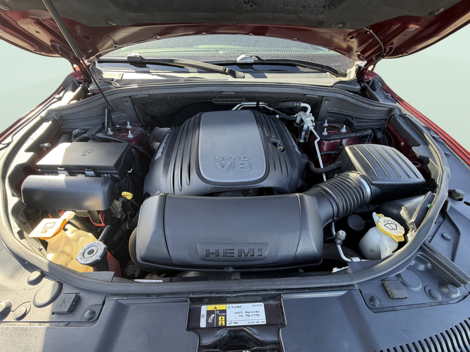 Used 2019 Dodge Durango R/T w/ Technology Group AWD/4WD image 20