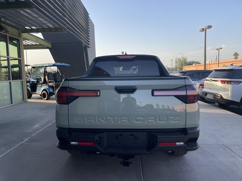 Used 2023 Hyundai Santa Cruz SEL image 10