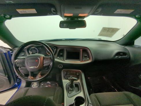 Used 2021 Dodge Challenger SXT AWD/4WD image 18