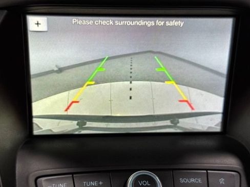 Used 2019 Ford Escape SE AWD/4WD image 3