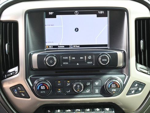 Used 2016 GMC Sierra 2500 Denali w/ Duramax Plus Package image 21