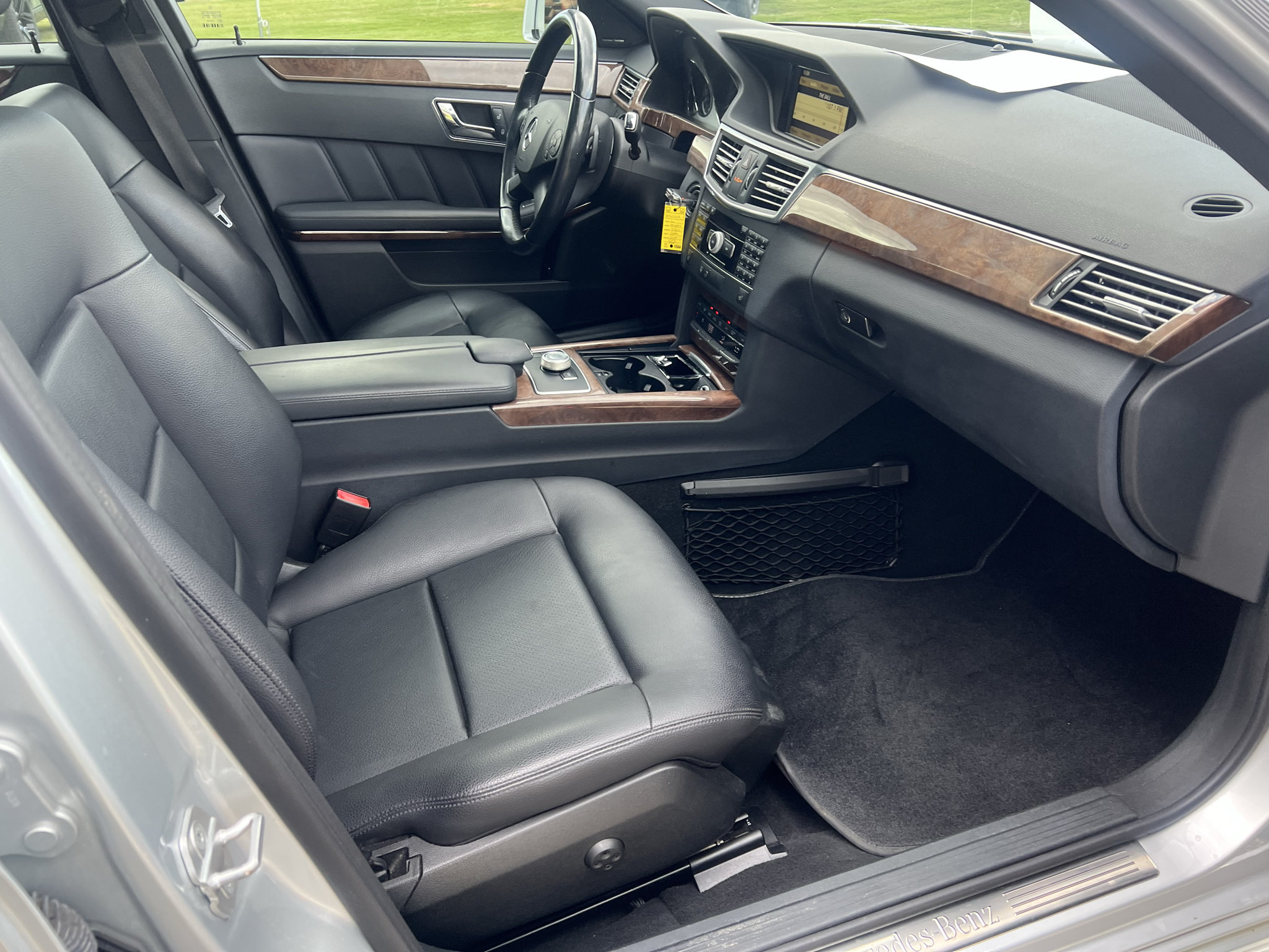 Used 2011 Mercedes-Benz E 350 Sedan image 14