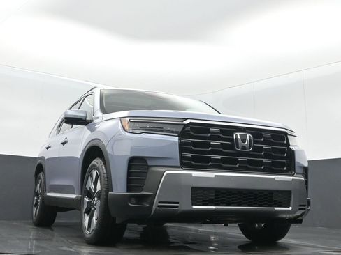 New 2026 Honda Pilot Elite image 5