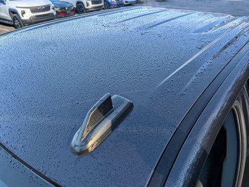 Used 2024 GMC Sierra 1500 Elevation image 14