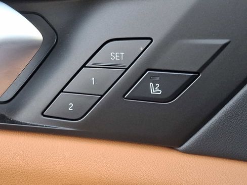 Used 2024 BMW X5 M60i image 26