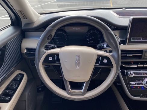 Used 2020 Lincoln Corsair AWD w/ Equipment Group 101A image 30