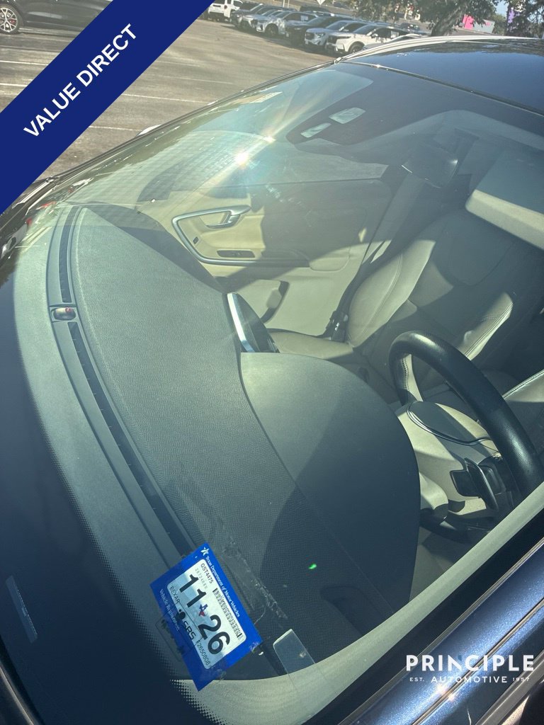 Used 2015 Volvo XC60 T6 AWD/4WD image 16