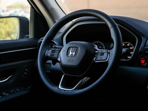 New 2025 Honda Pilot EX-L image 16