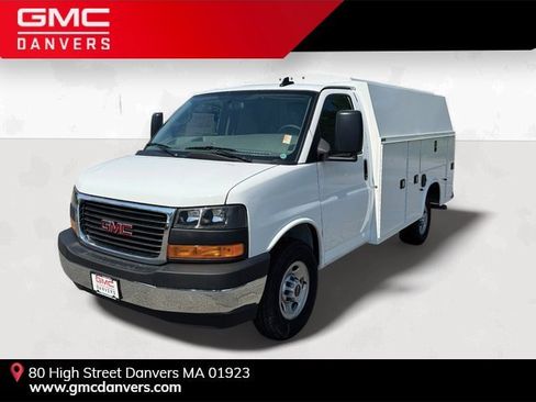 New 2025 GMC Savana 3500 w/ Power Convenience Package image 2