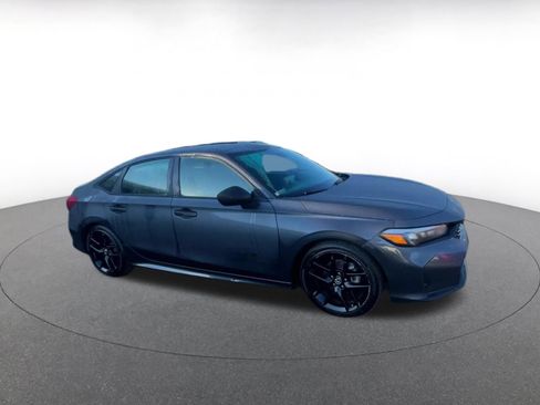 Used 2025 Honda Civic Sport image 2